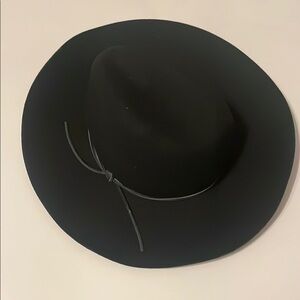 Phenix Black Wide-Brim Hat with Minimalist Design